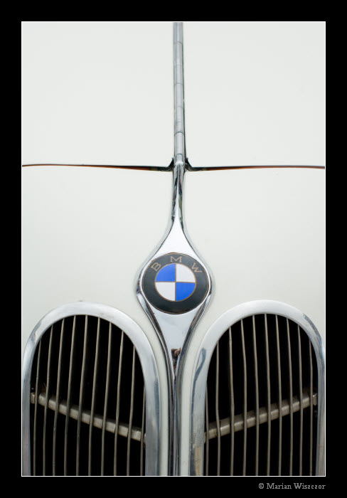 BMW 2.jpg